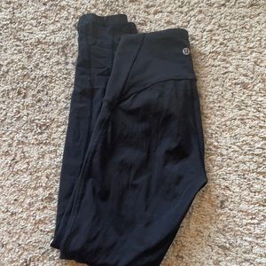 Lululemon black leggings